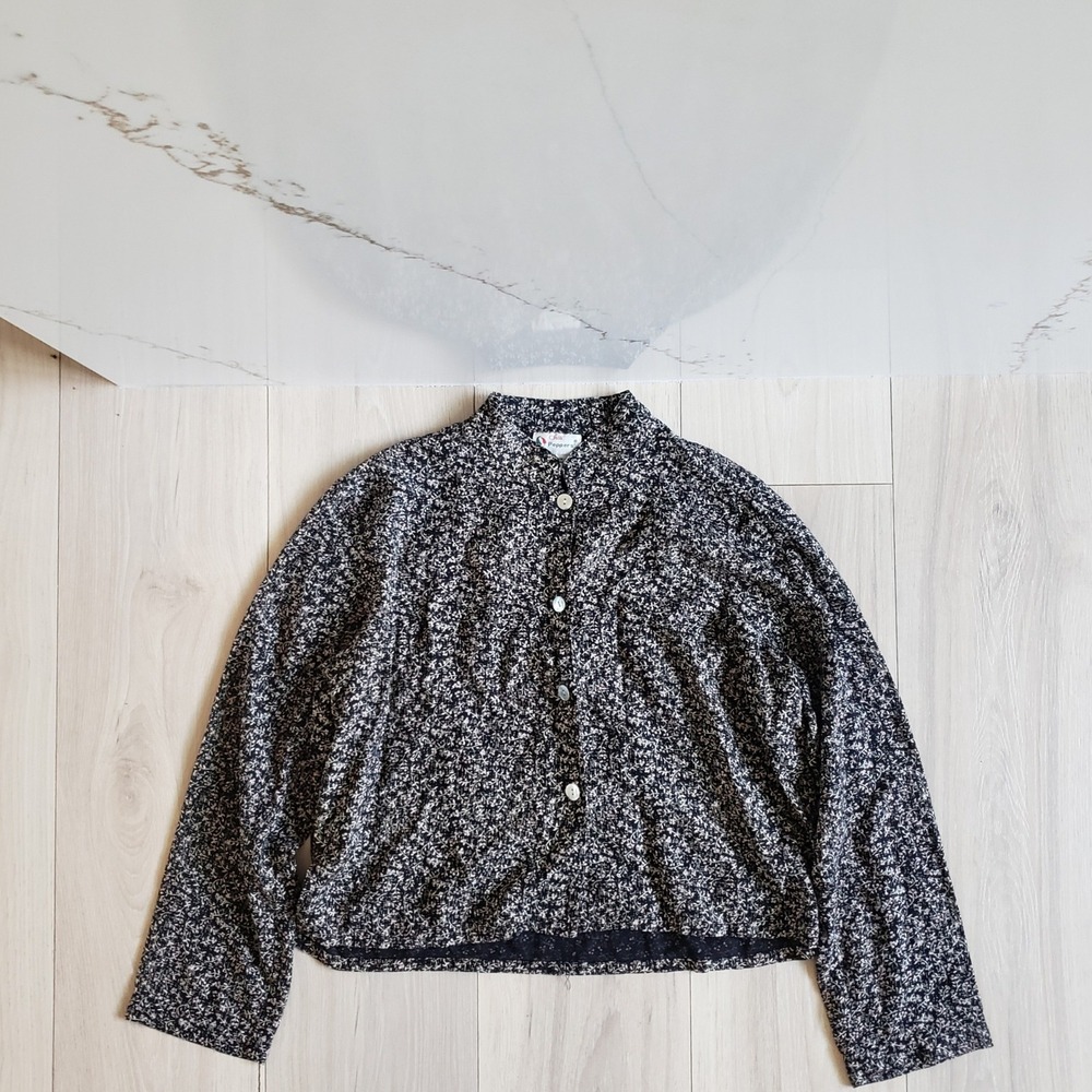 Chilli Peppers Blouse Womens M Vintage Black Floral‎ Button Front Shirt